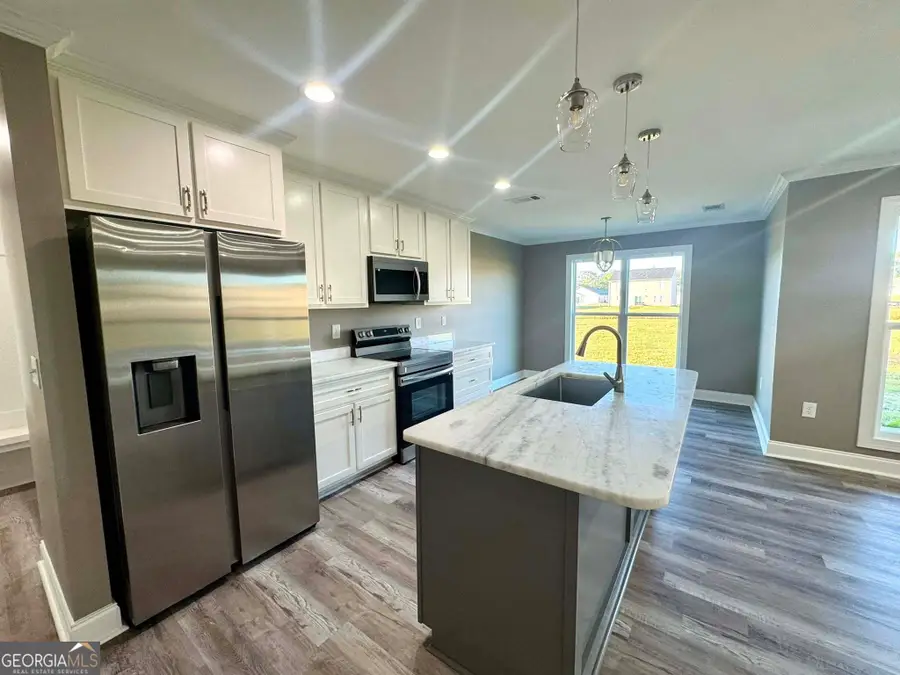 1048 Field Street, Dudley, GA 31022 - Image #3