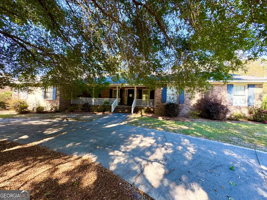 230 Ridge Circle, Dublin, GA 31021 - Image #3