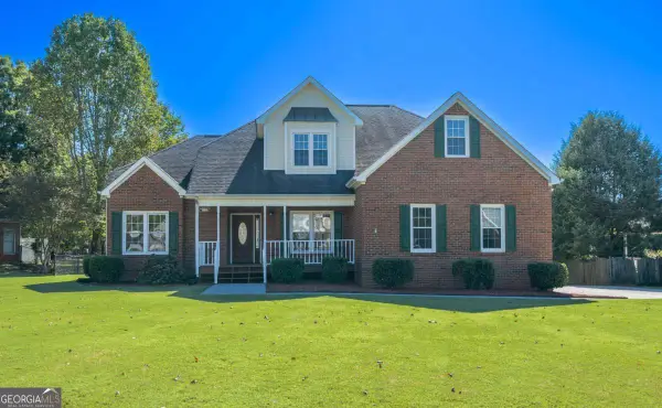 22 Churchill Ne, Cartersville, GA 30121