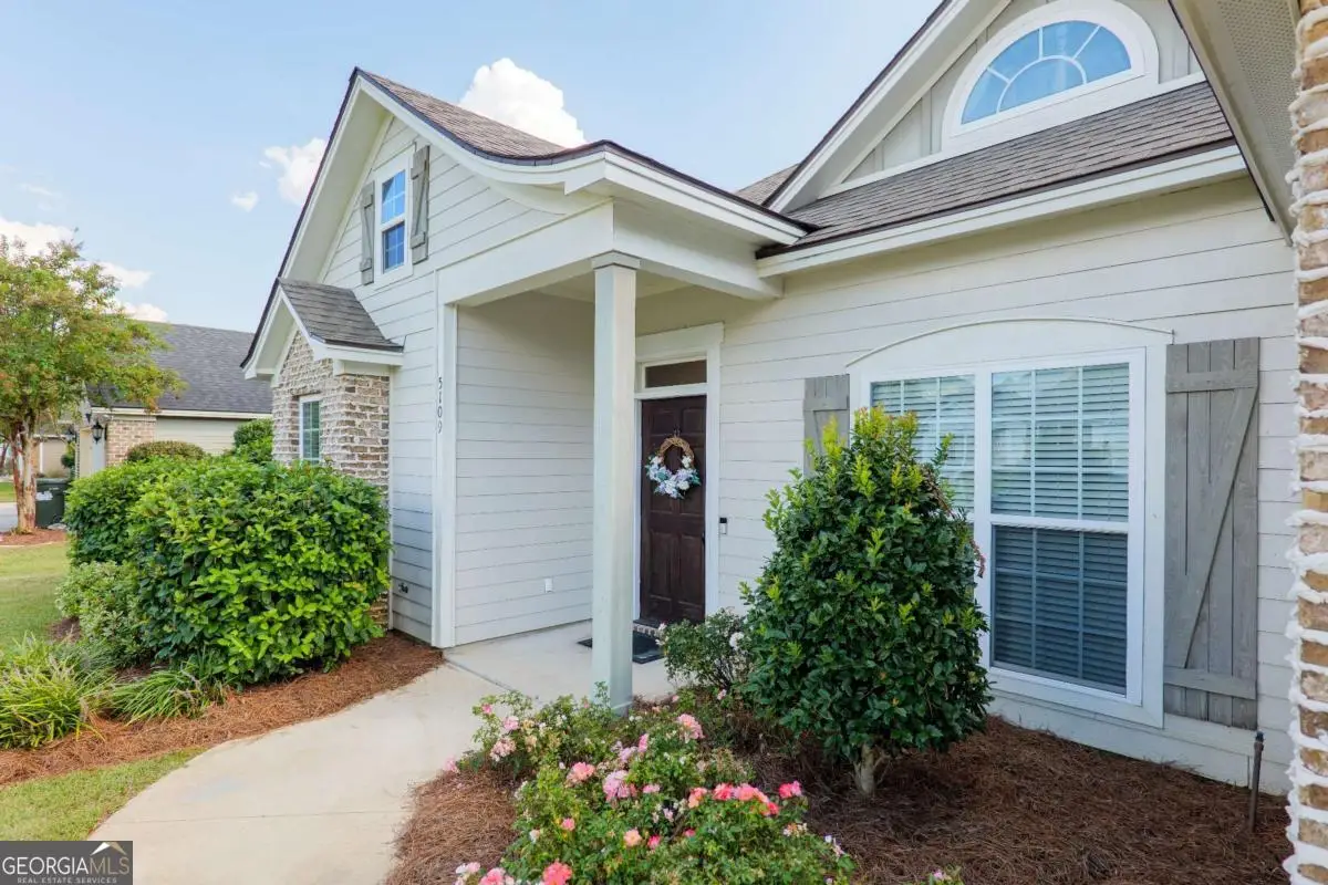 5109 Village Way, Hahira, GA 31632 - Image #1
