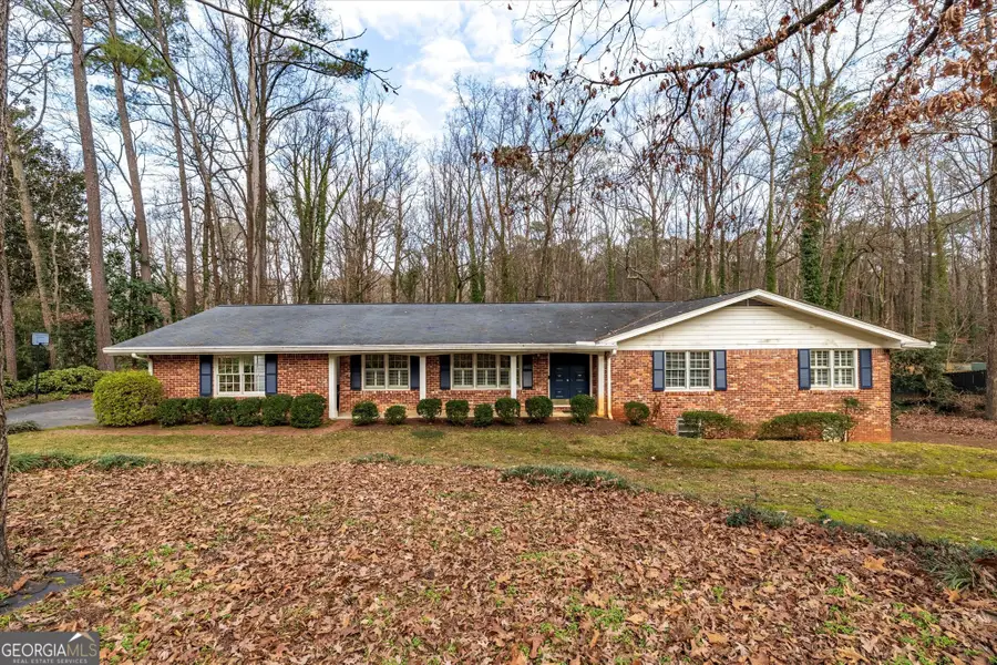 2350 Oxbow Circle, Stone Mountain, GA 30087 - Image #2