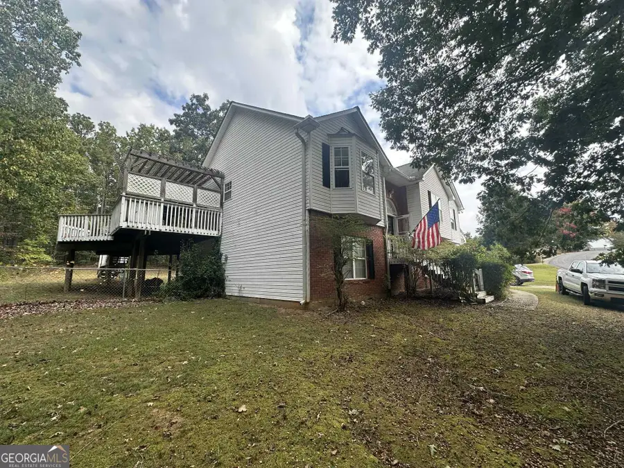 28 Greatwood Drive, White, GA 30184 - Image #3