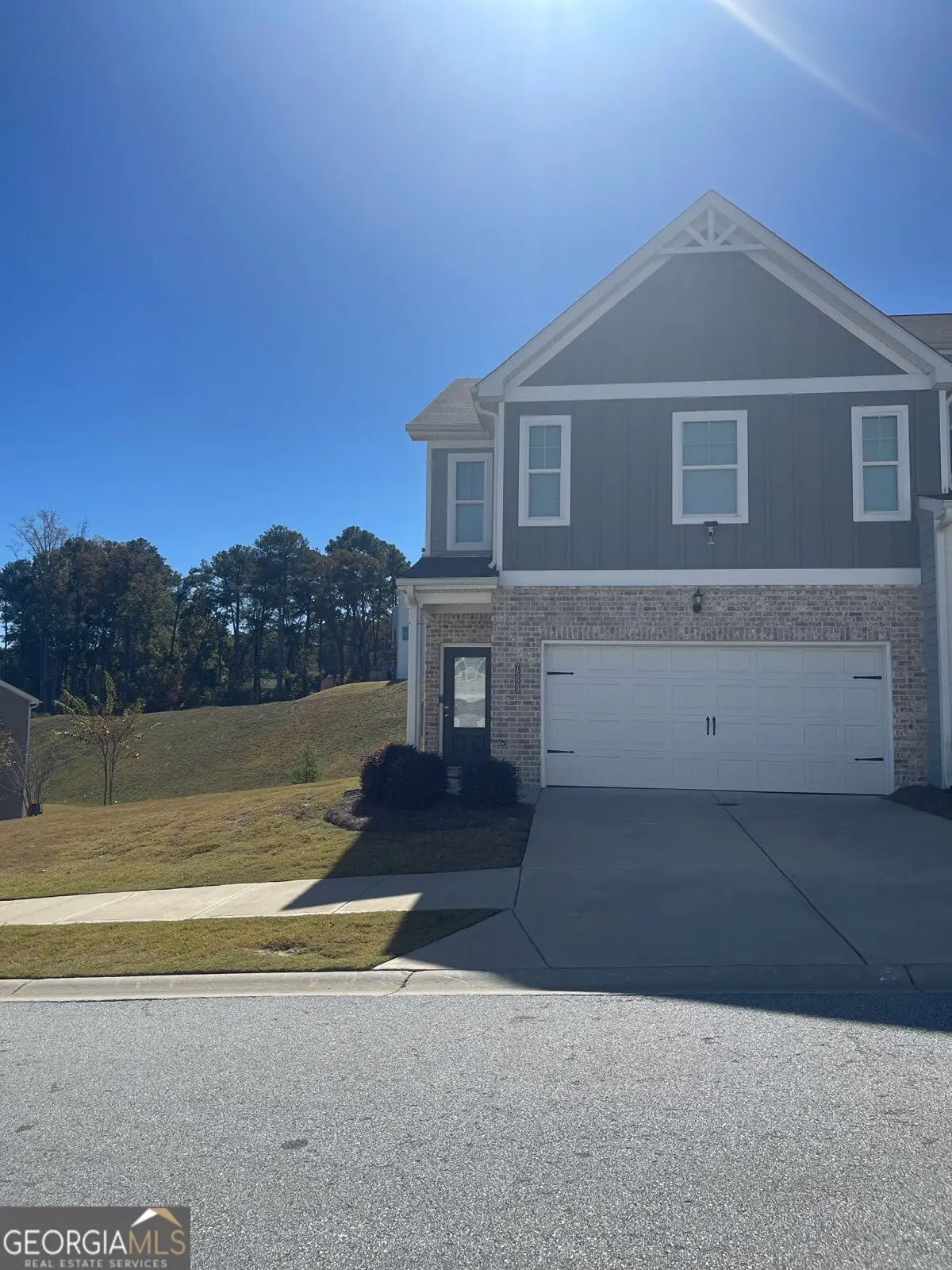 7529 Knoll Hollow Road, Lithonia, GA 30058 - Image #1