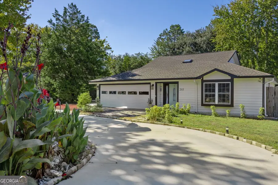203 Foxwood Circle, Saint Marys, GA 31558 - Image #3