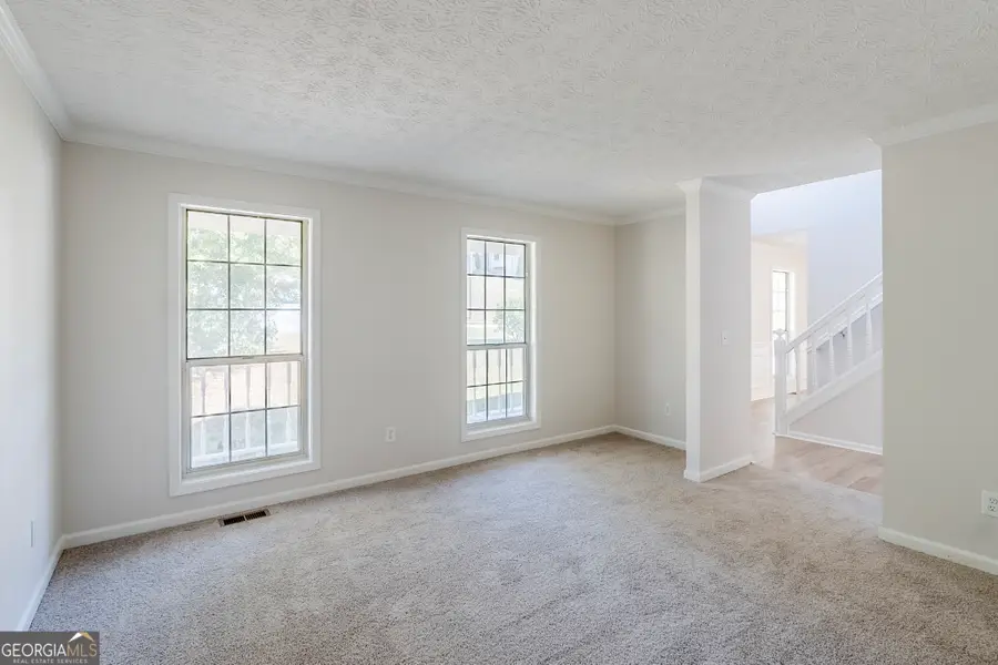 5696 Glandor Drive Se, Mableton, GA 30126 - Image #2