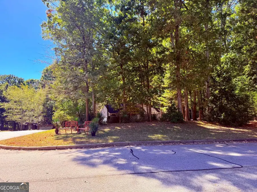 107 Berkeshire Court, Athens, GA 30606 - Image #3