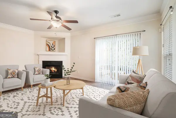 818 Arbor Gate Lane, Lawrenceville, GA 30044