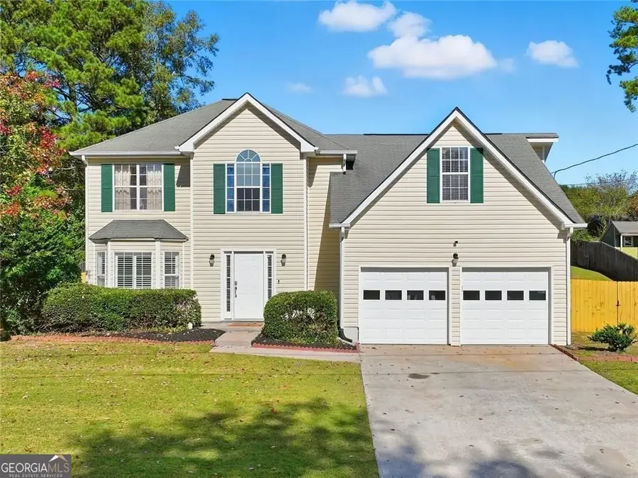 245 Fox Run, Loganville, GA 30052 - Image #2