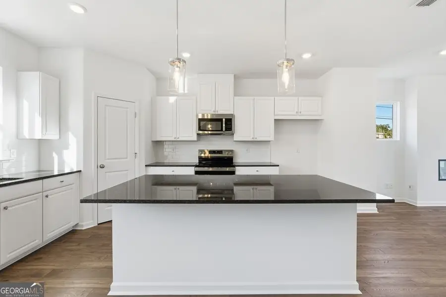 5704 Schelton Place Se, Mableton, GA 30126 - Image #2