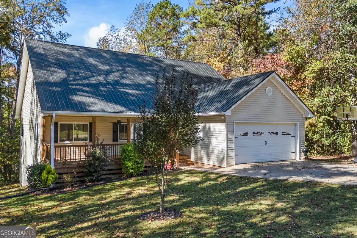 114 Lakeview Way, Martin, GA 30557 - Image #1