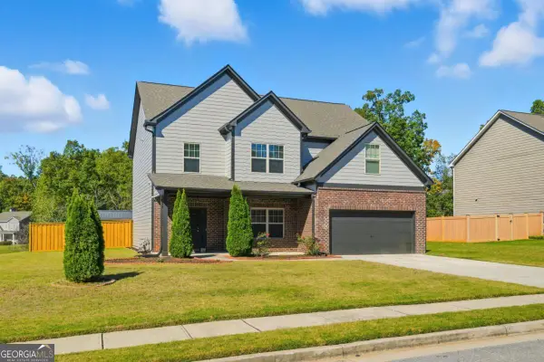 6544 Teal Trail Drive, Flowery Branch, GA 30542