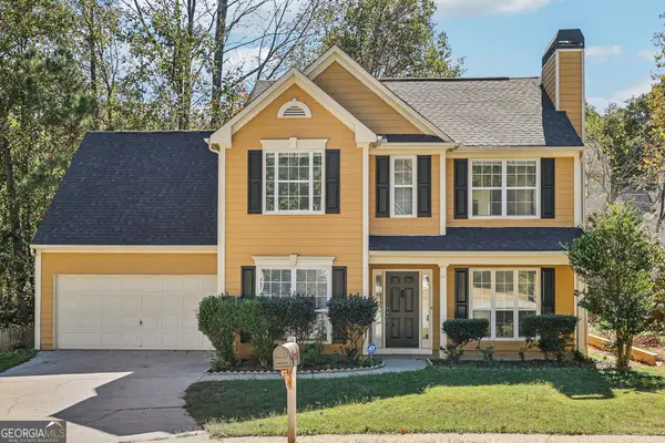 390 Manor Glen Drive, Suwanee, GA 30024