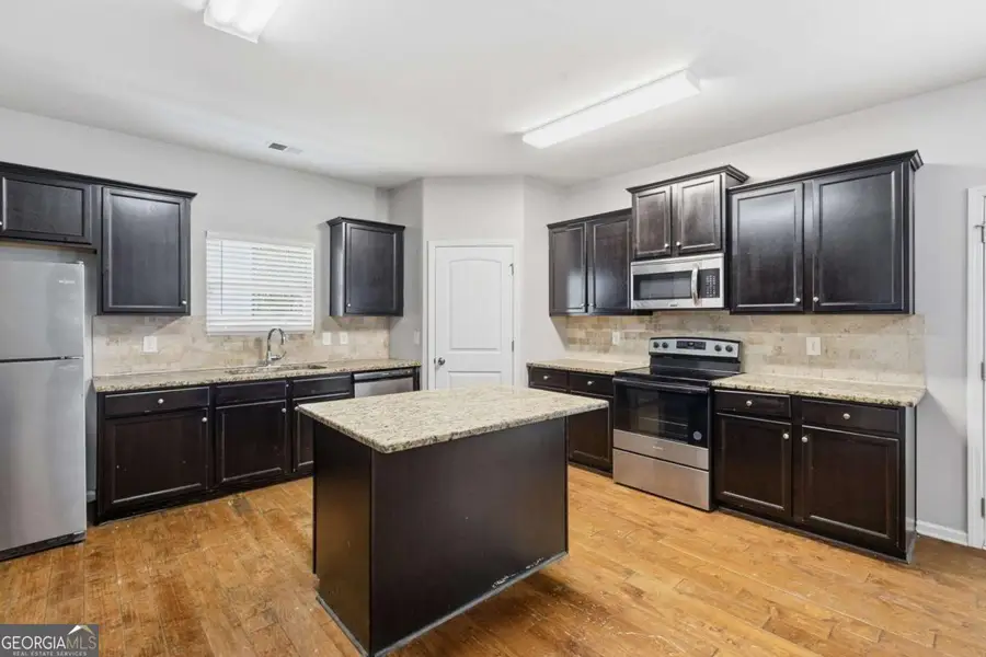 345 Westridge Circle, Dallas, GA 30132 - Image #3