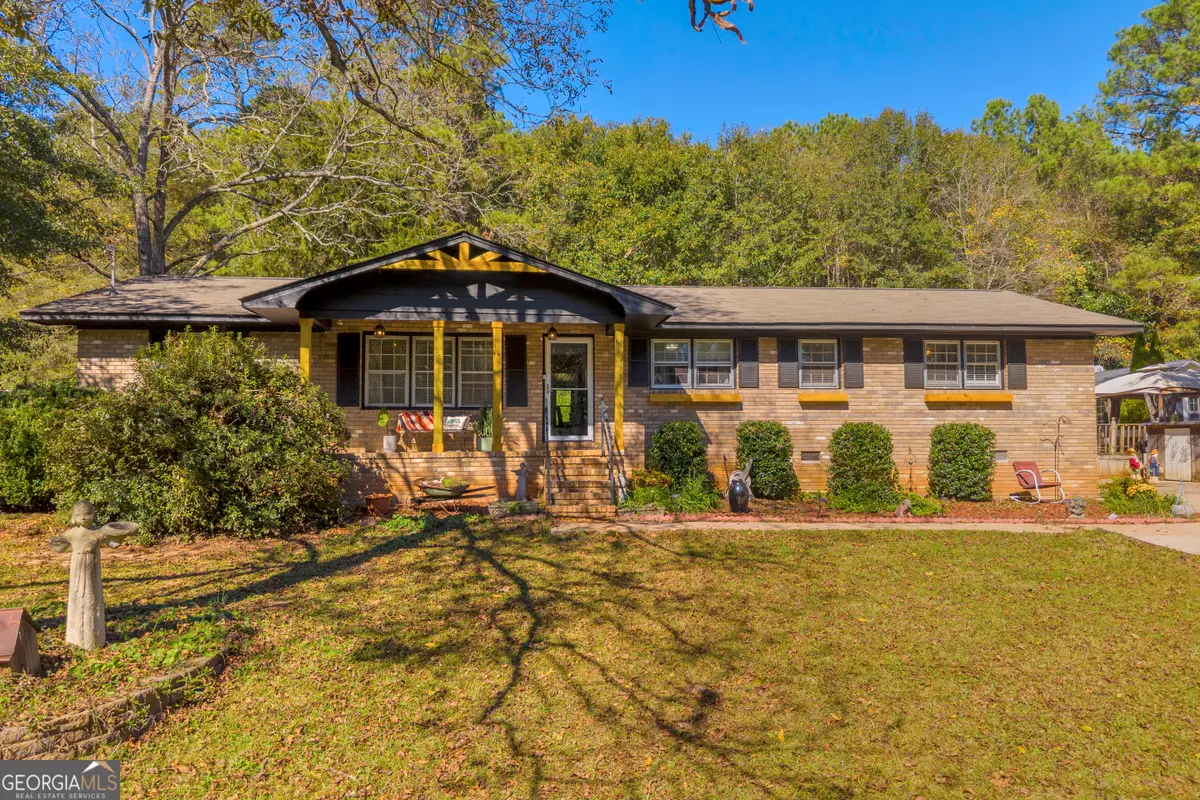 396 Brookwood Drive, Lavonia, GA 30553 - Image #1