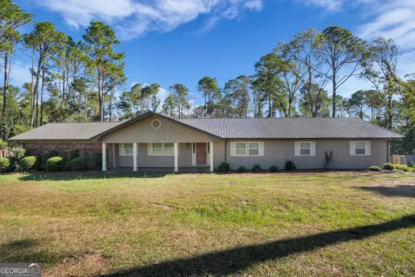 141 Nelson Avenue, Lyons, GA 30436