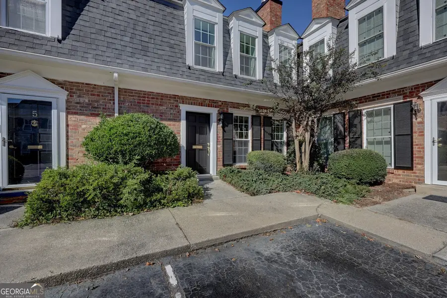 6 Kings Tavern Place Nw, Atlanta, GA 30318 - Image #2