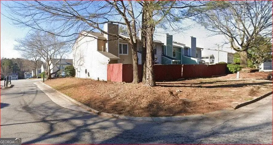 1021 Thornwoode Lane, Stone Mountain, GA 30083 - Image #2