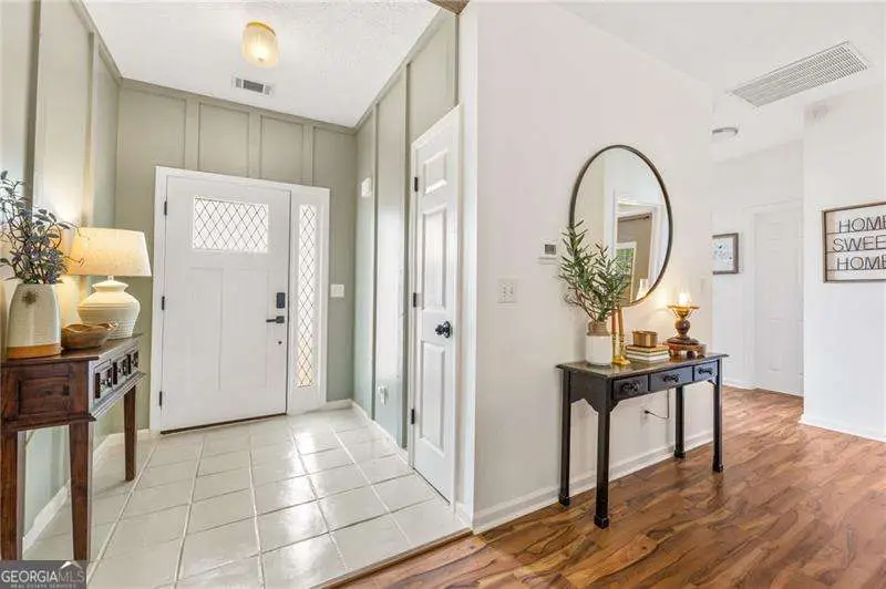 506 Charles Drive, Canton, GA 30115 - Image #2