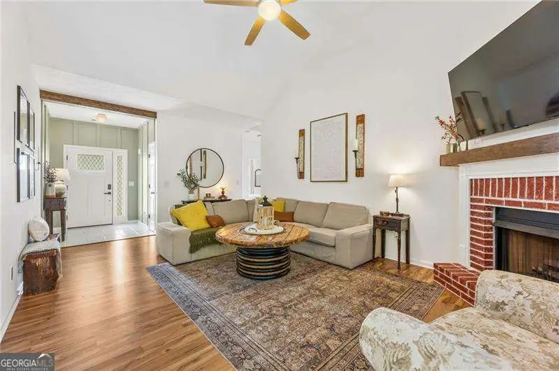 506 Charles Drive, Canton, GA 30115 - Image #3