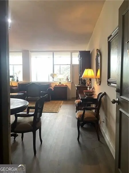 3060 Pharr Court North Nw #417, Atlanta, GA 30305 - Image #3