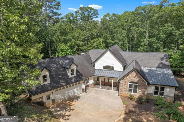 705 Brown Deer Drive, Talking Rock, GA 30175
