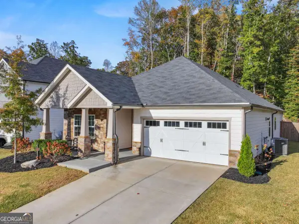 328 Magnolia Drive, Dawsonville, GA 30534