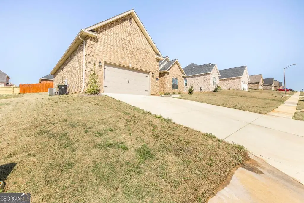 118 Newton Lane, Bonaire, GA 31005 - Image #1