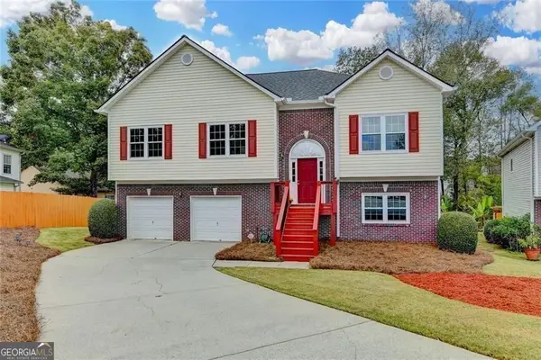 5166 Thorin Oak Circle, Sugar Hill, GA 30518