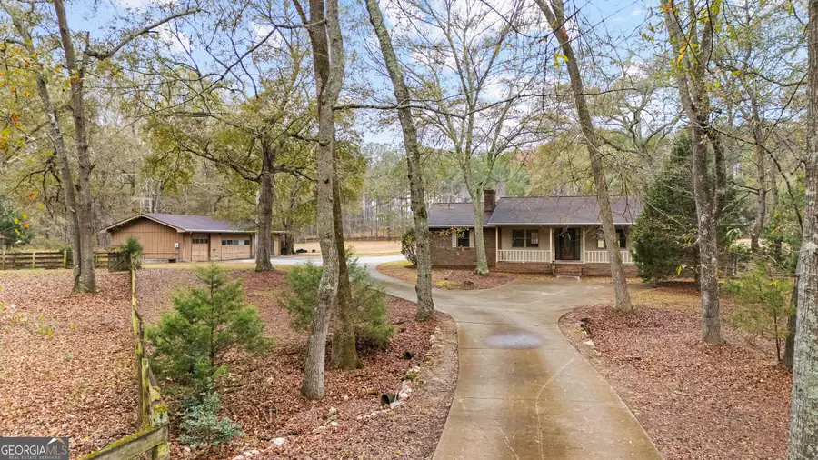 165 Shamrock Drive, Fayetteville, GA 30215 - Image #2