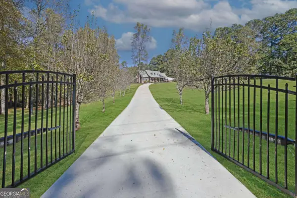 2325 Mountain Road, Alpharetta, GA 30004