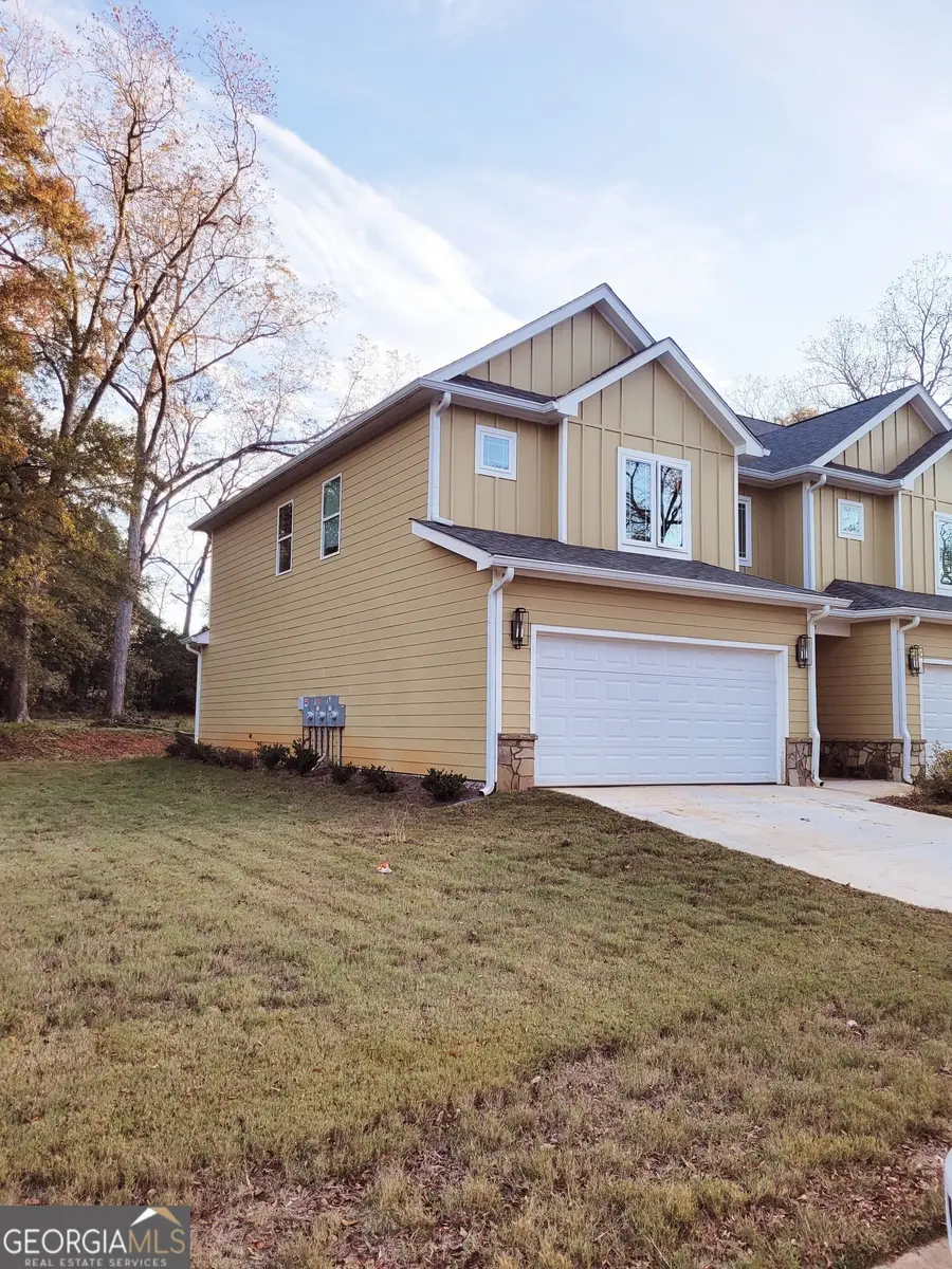 6860 Robinson Street, Lithonia, GA 30058 - Image #3