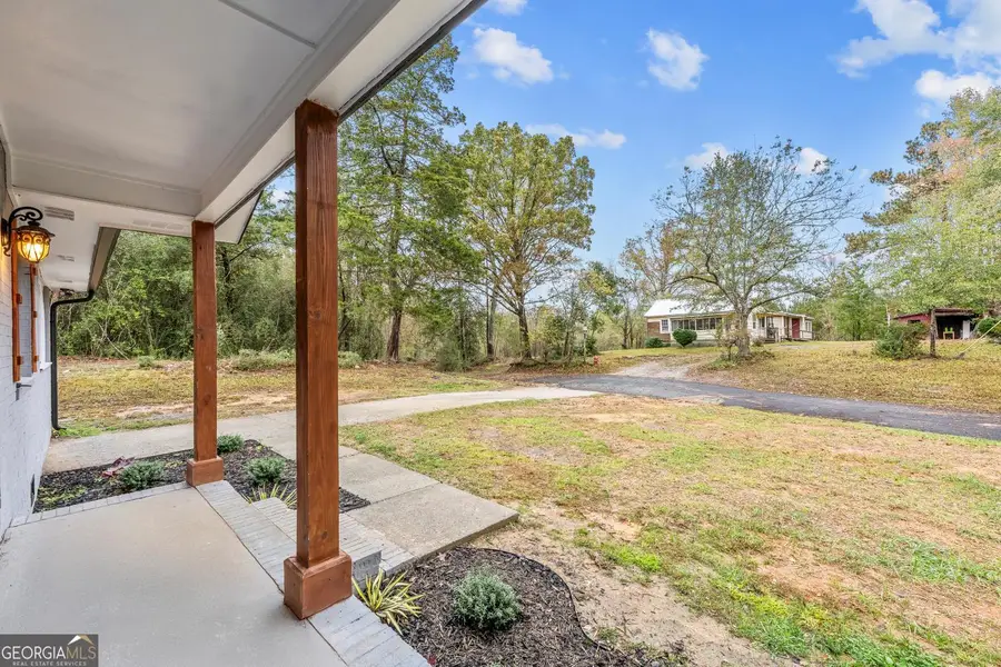 420 W Richland Avenue, Greensboro, GA 30642 - #3