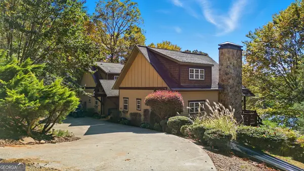 2003 Bend Of The River Road, Hiawassee, GA 30546