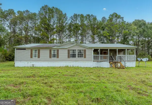 1690 Smith Road, Waycross, GA 31503