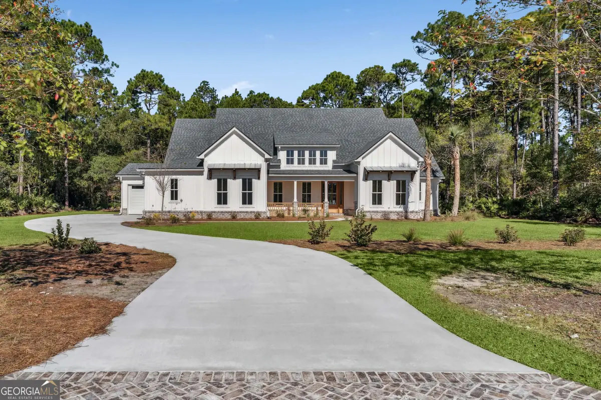 112 Clubhouse Circle, Saint Marys, GA 31558 - Image #1