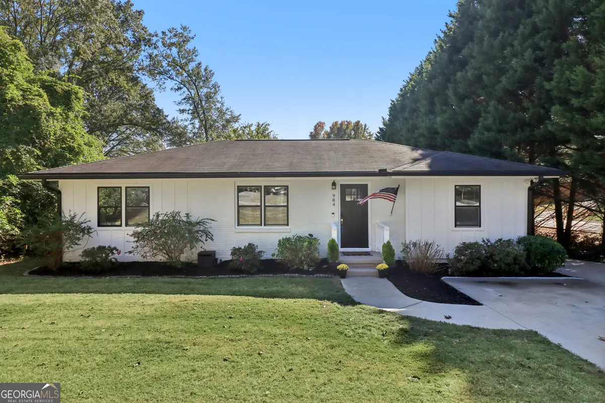 984 Valley Drive Se, Smyrna, GA 30080 - Image #1