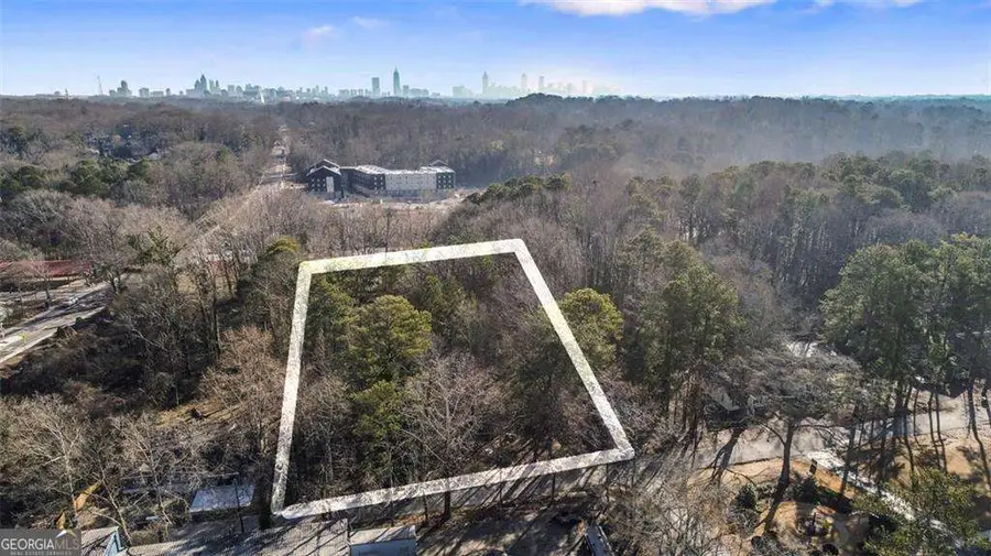 751 Gary Road Nw, Atlanta, GA 30318 - Image #2