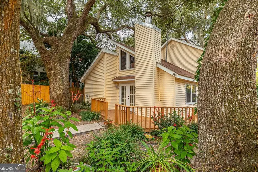 239 Broadway Street, Saint Simons, GA 31522 - Image #2