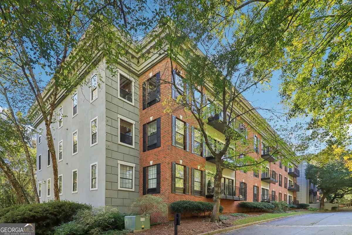 3071 Lenox Road Ne #8, Atlanta, GA 30324 - Image #1
