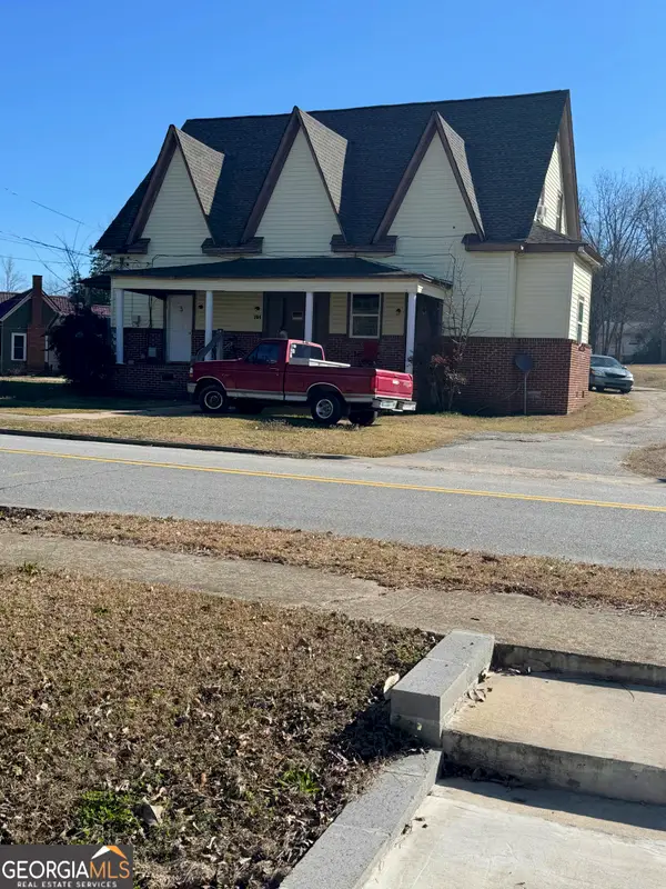 284 Newnan Street, Franklin, GA 30217