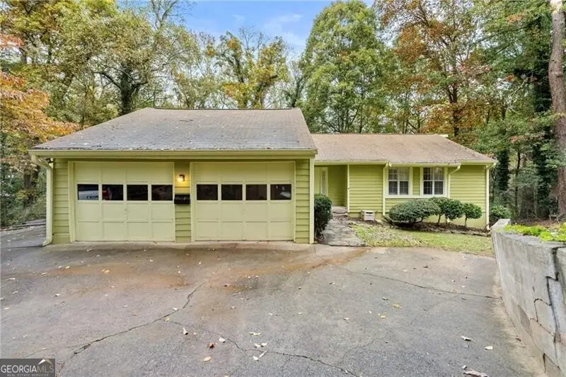 545 Longleaf Drive, Roswell, GA 30075 - Image #1