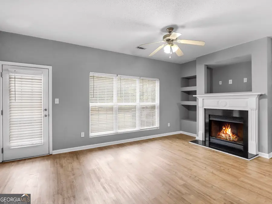 5195 Lincoln Drive, Fairburn, GA 30213 - Image #3