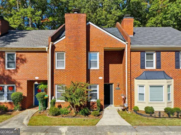 3153 Corner Oak Drive, Peachtree Corners, GA 30071