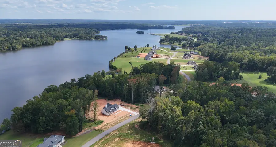 827 Lake Varner Drive, Covington, GA 30014 - Image #3