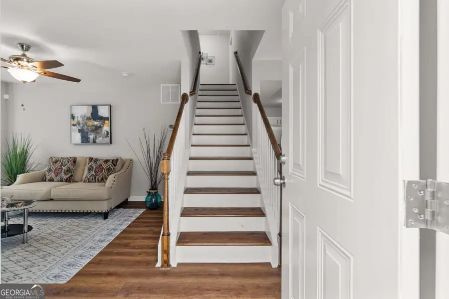 650 Chantress Court, Alpharetta, GA 30004 - Image #3