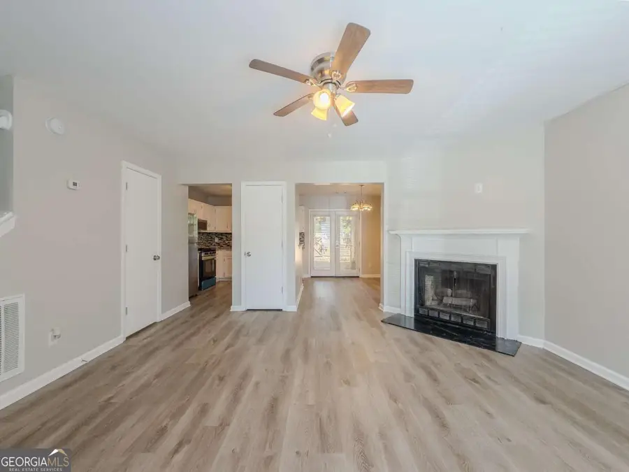 5691 Wells Circle, Stone Mountain, GA 30087 - Image #3