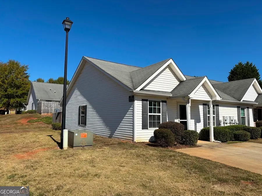 172 Harvest Court #201, Milledgeville, GA 31061 - Image #2