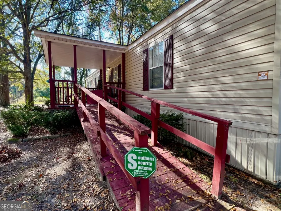 3195 Henderson Grove Road, Sandersville, GA 31082 - Image #3