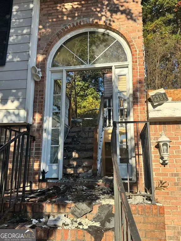 5384 Durham View Court Nw, Lilburn, GA 30047 - Image #3