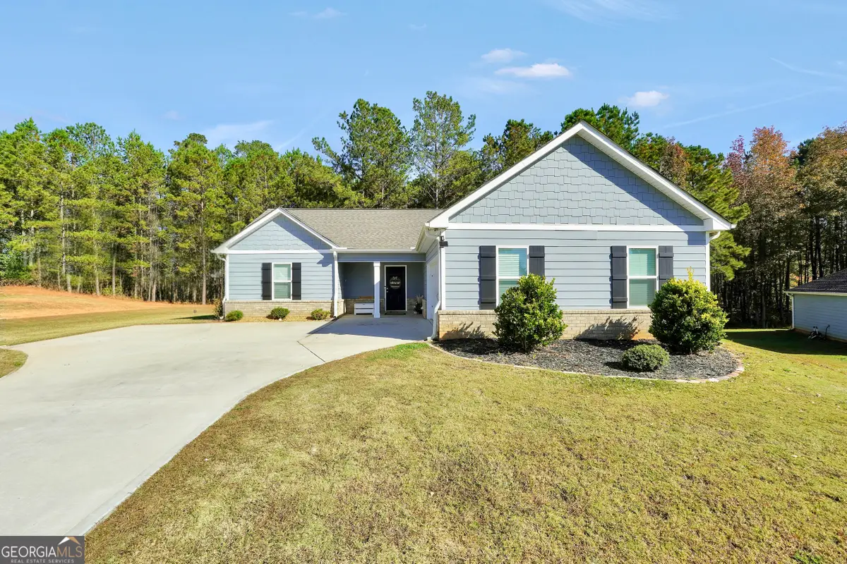 129 Magnolia Trail, Milner, GA 30257 - Image #1